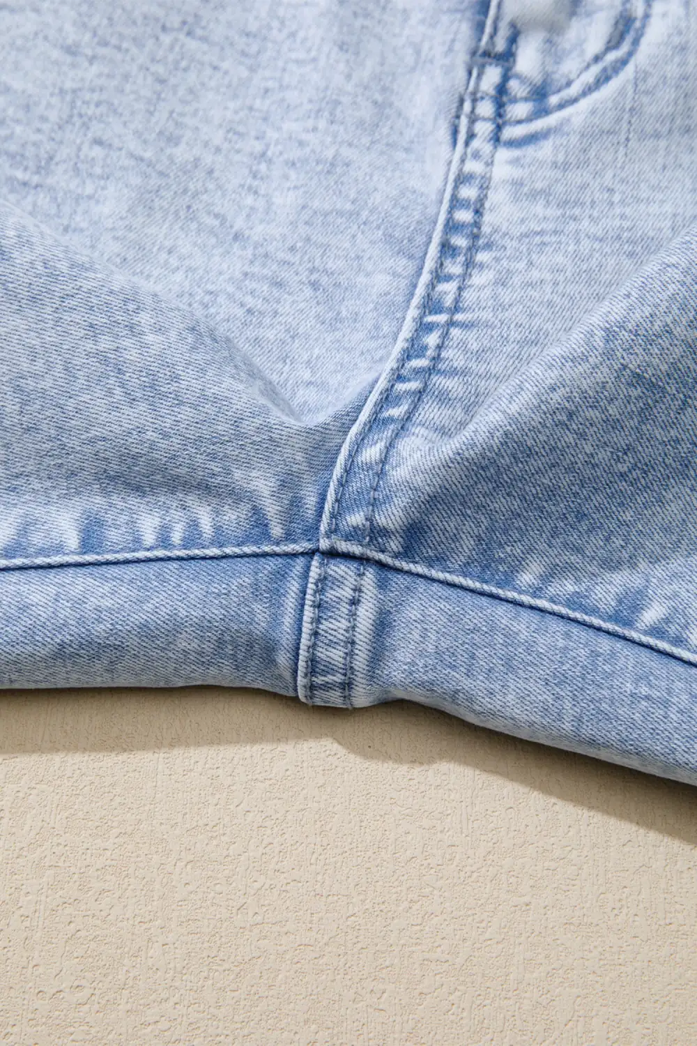 Women's Light Washed Pull On Barrel Jeans