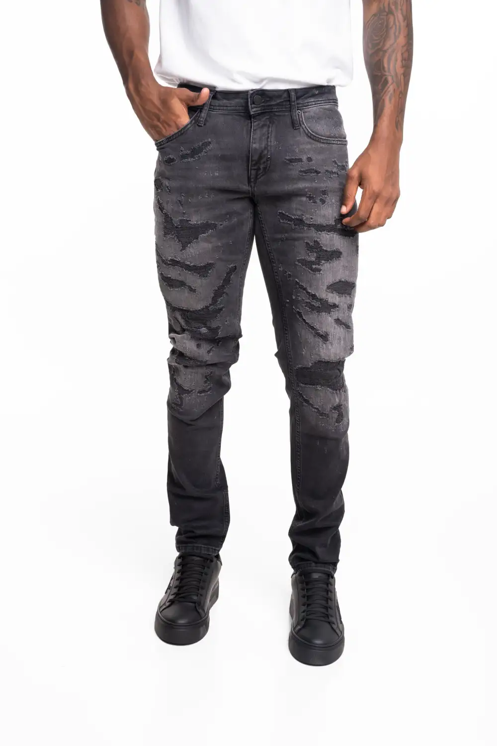 Modern Tapered Five Pocket Jeans