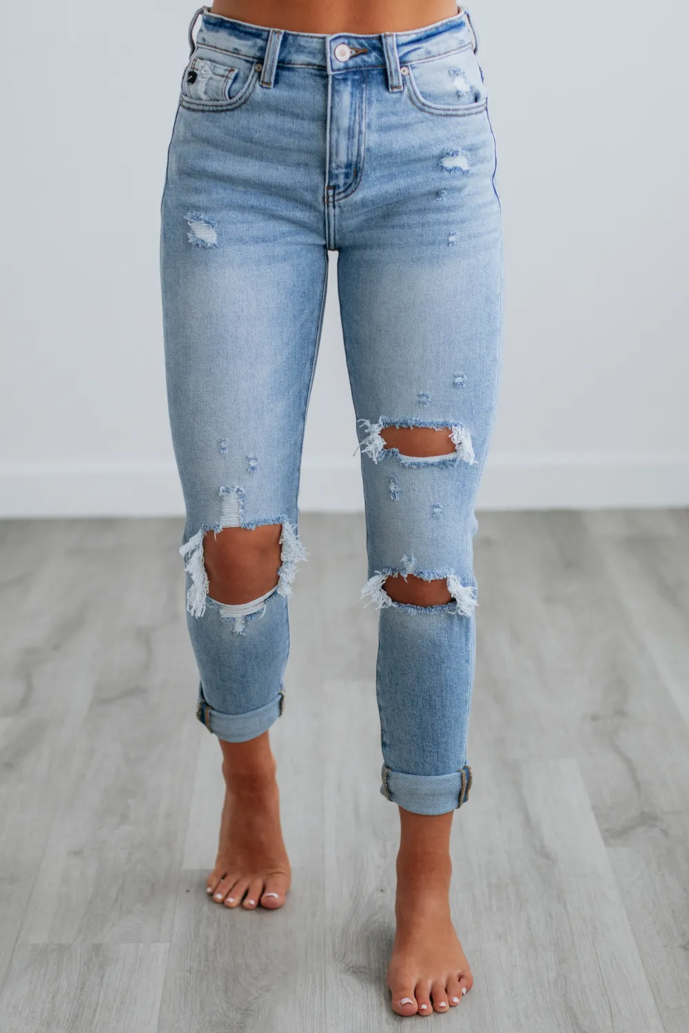 Women's High Rise Distressed Minimal Stretch Jeans