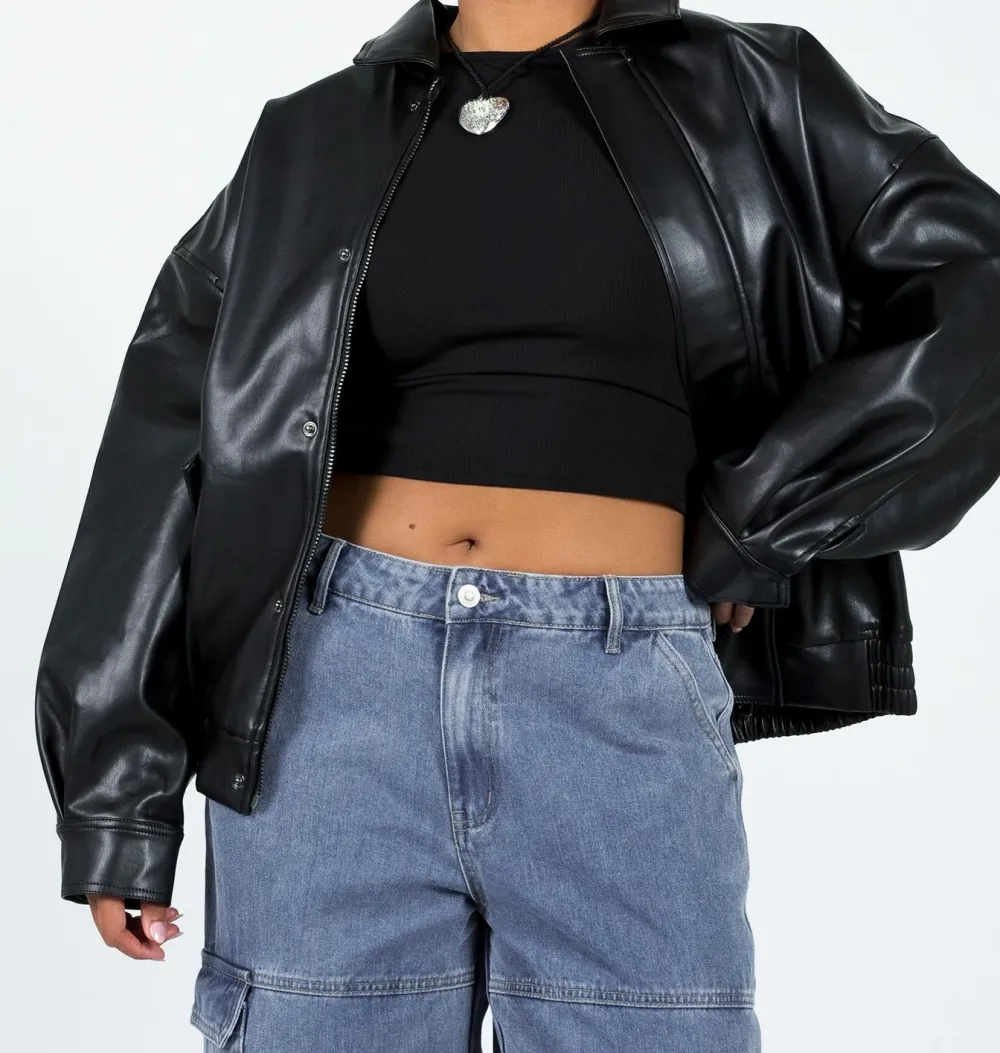 Women’s Everyday Contour Bomber Jacket