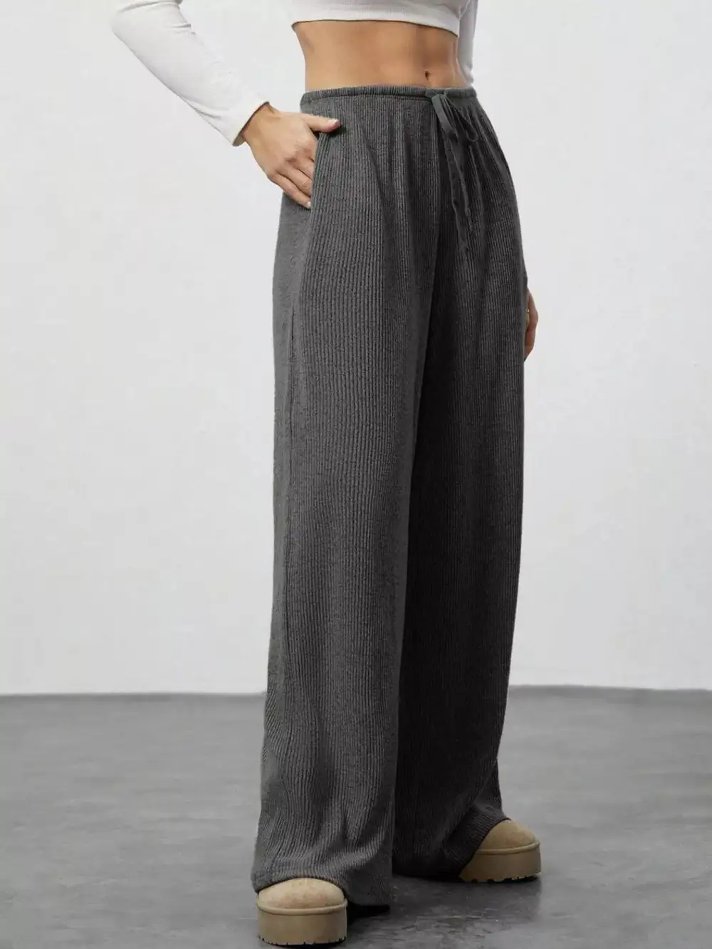 Relaxed Fit Drawstring Pocketed Everyday Pants