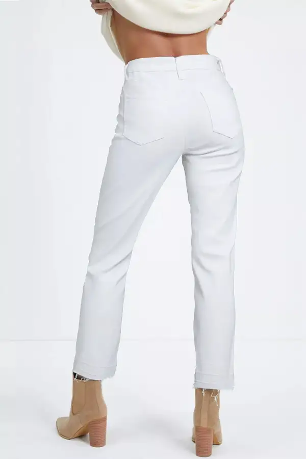 Streamlined Washed Pocketed Stretch Straight Leg Jeans