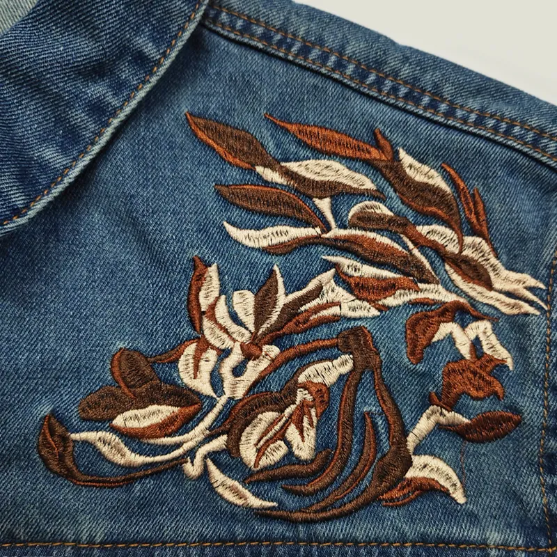 Easy Collar Embroidered Shirt