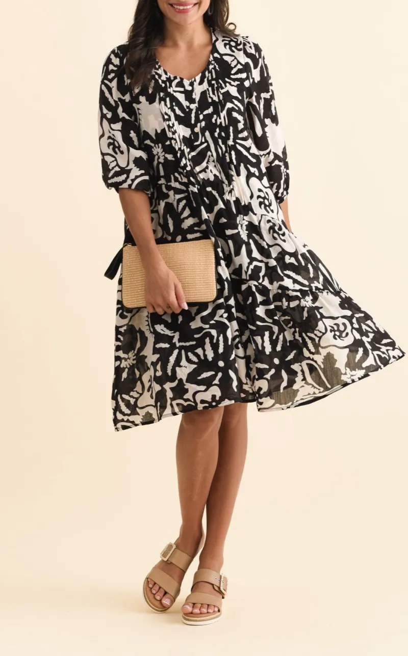 Pocket Above-Knee Cotton Floral Pleated V-Neck Half-Sleeve Dress