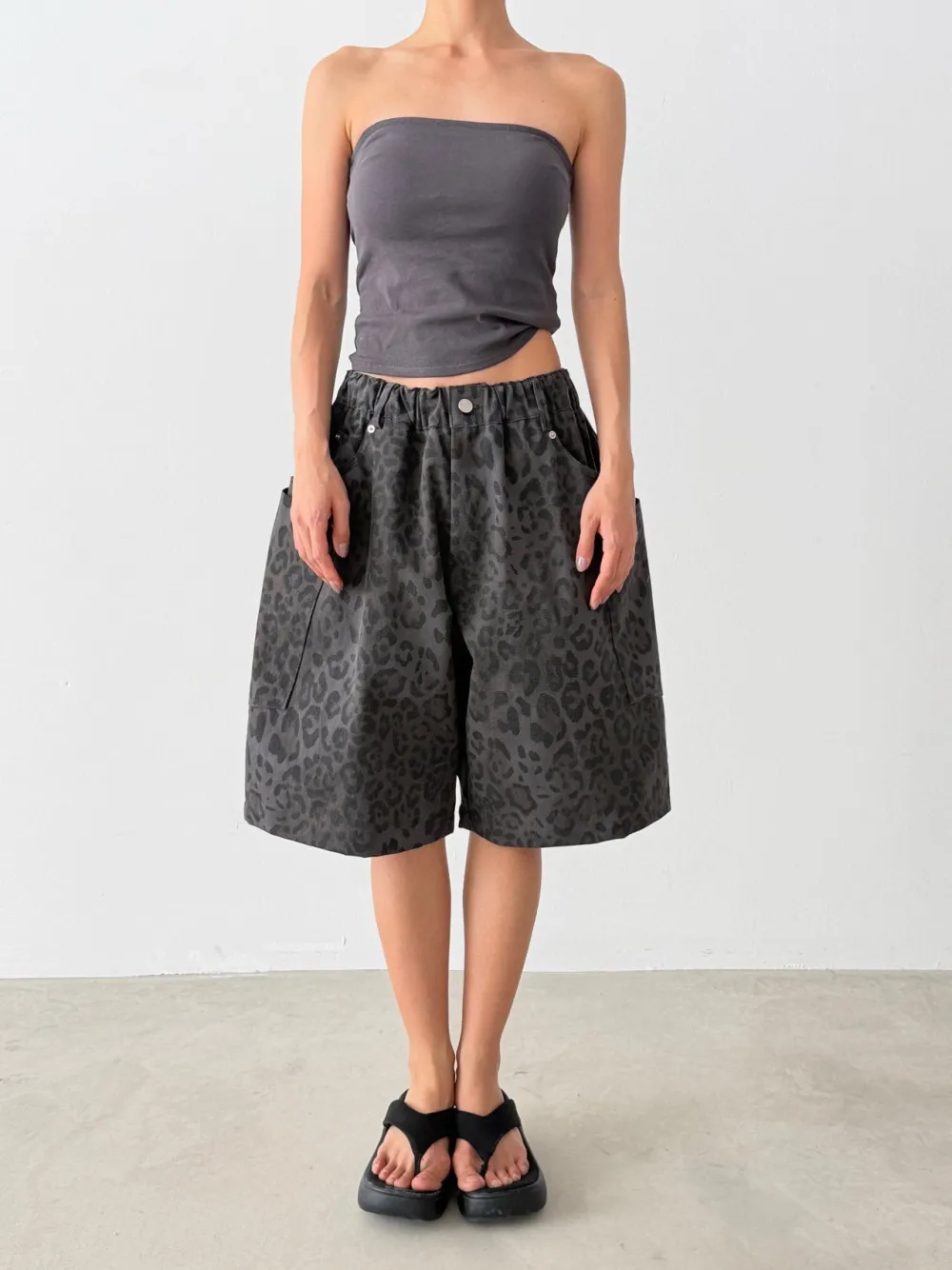Leopard-Print Casual Shorts