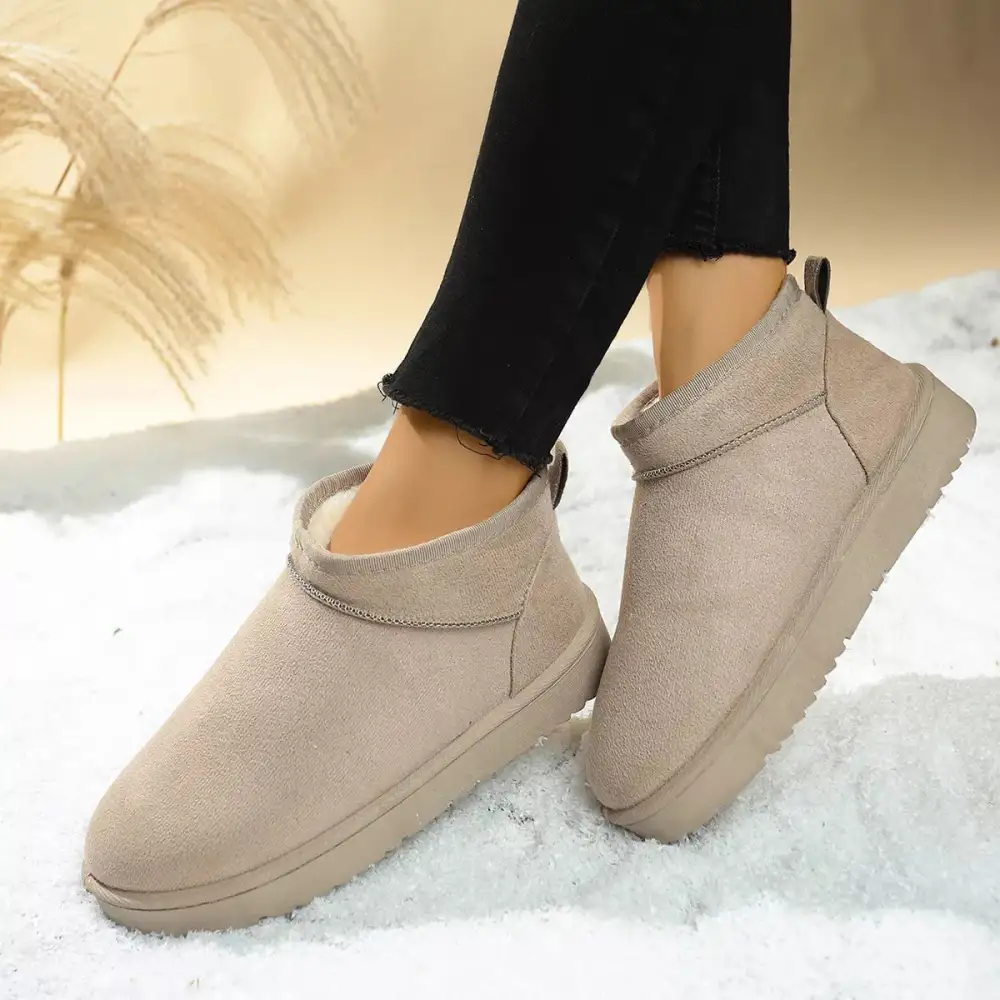 Structured Round Toe Platform Boots