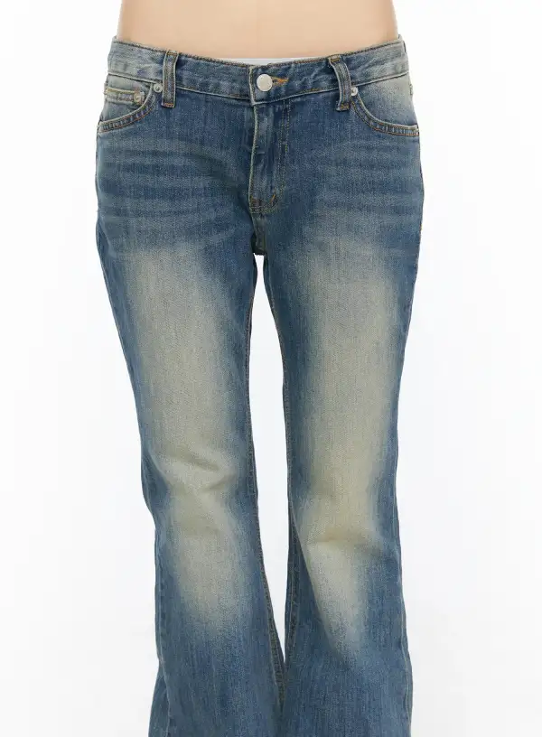 Loose-Fit Low Rise Bootcut Jeans