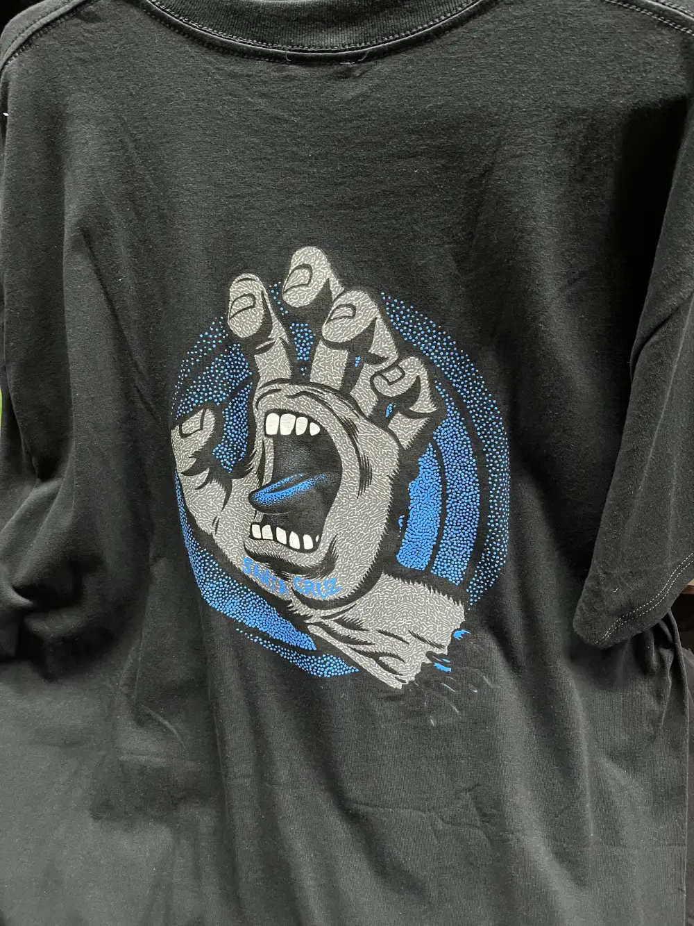 Classic Screaming Hand Skate Graphic T-Shirt