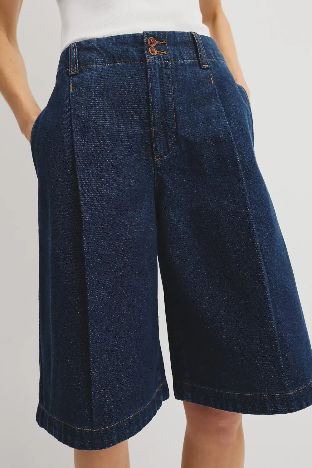 Women's Textured Denim Shorts