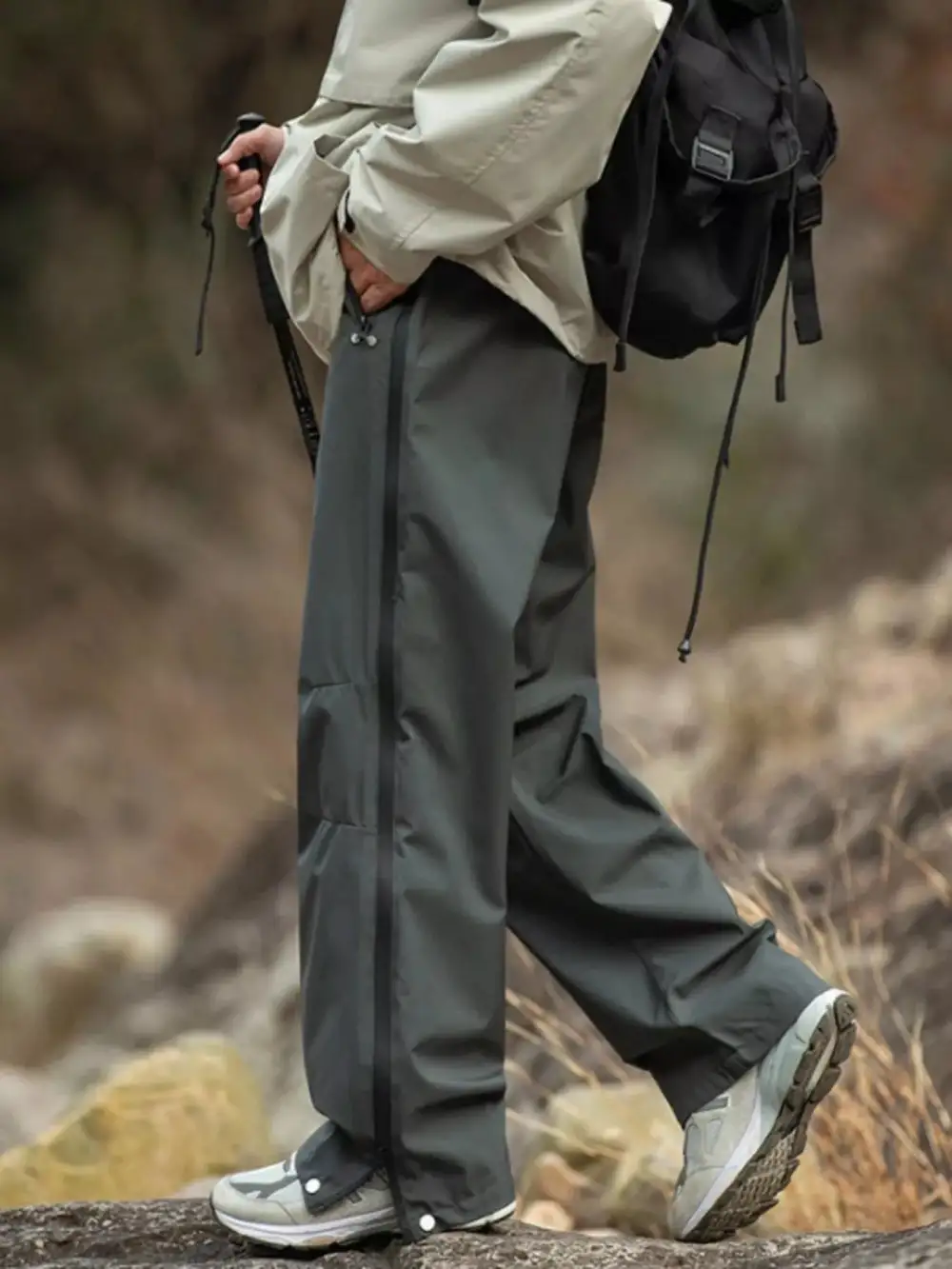 Outdoor Tactical Cargo Pants with Multiple Pockets