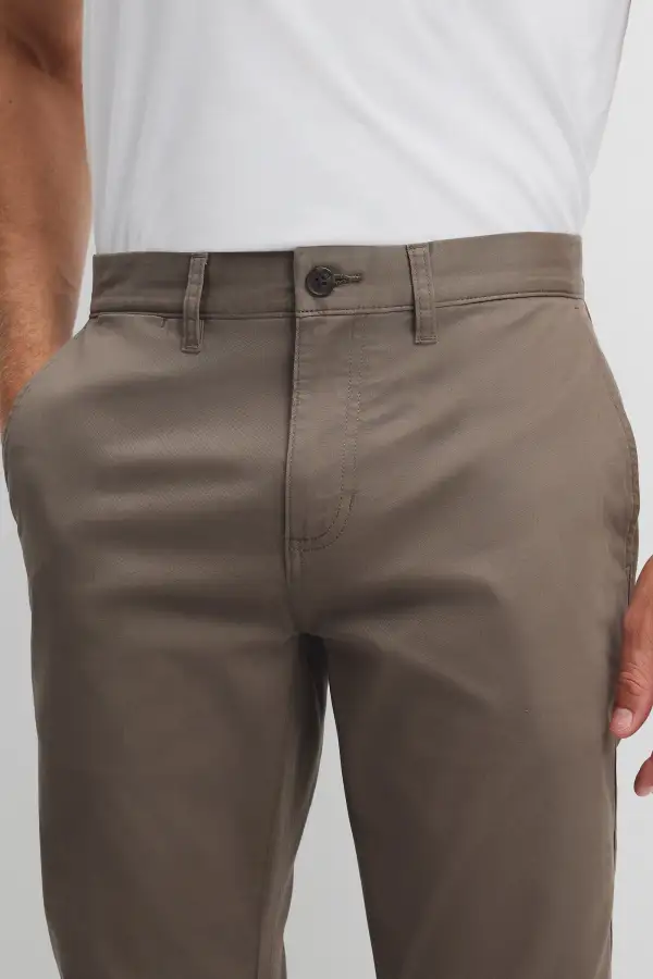 Men's Polished Slim Fit Stretch Pants