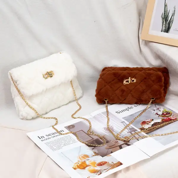 Chain Strap Embroidered Shoulder Bag