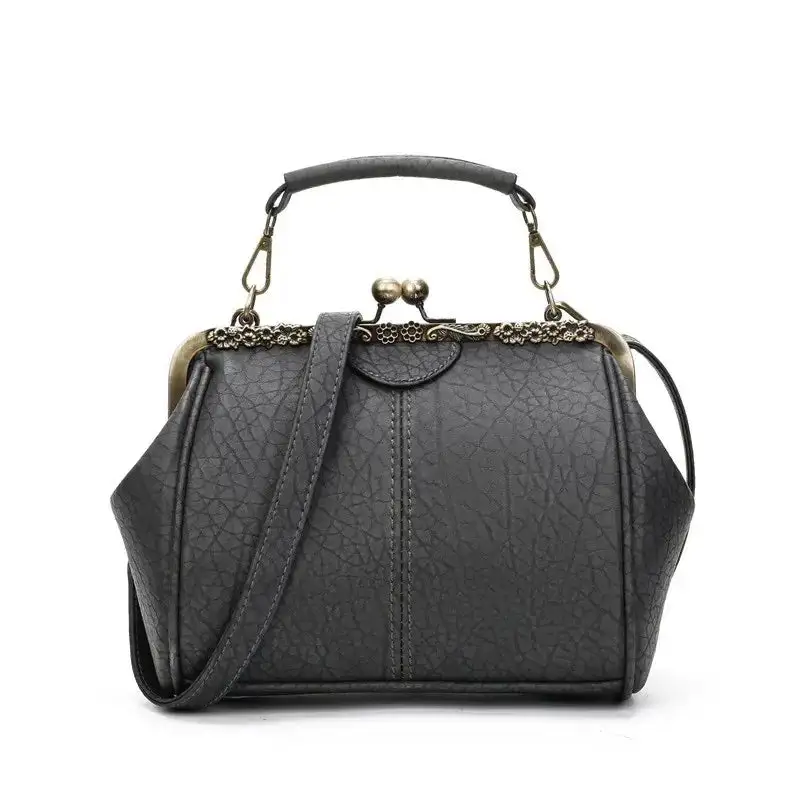 Sophisticated Detail: Luxury Clip-Closure Shoulder Bag