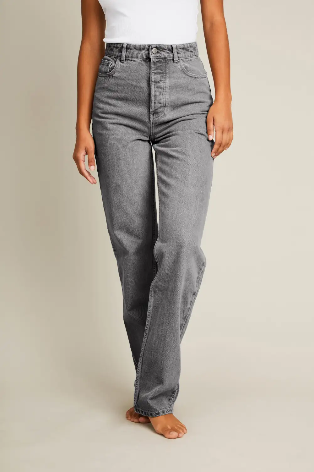 Women's Straight Relaxed Jeans