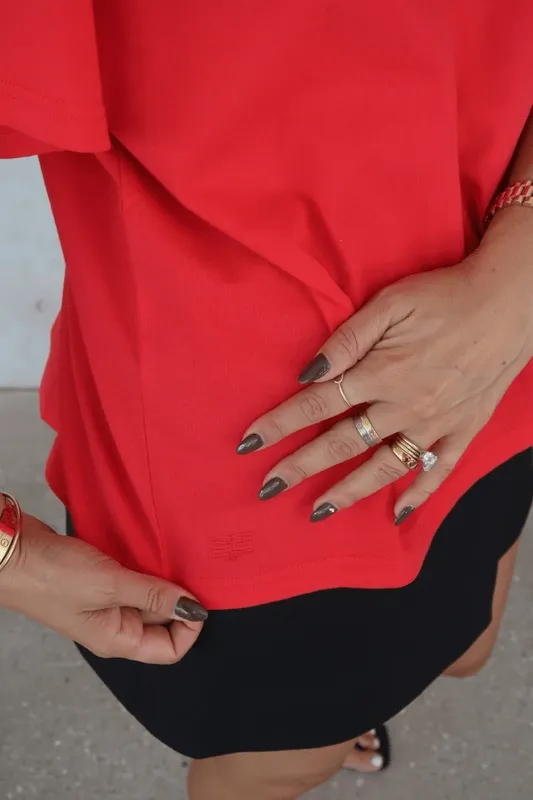 Red Boyfriend Tee