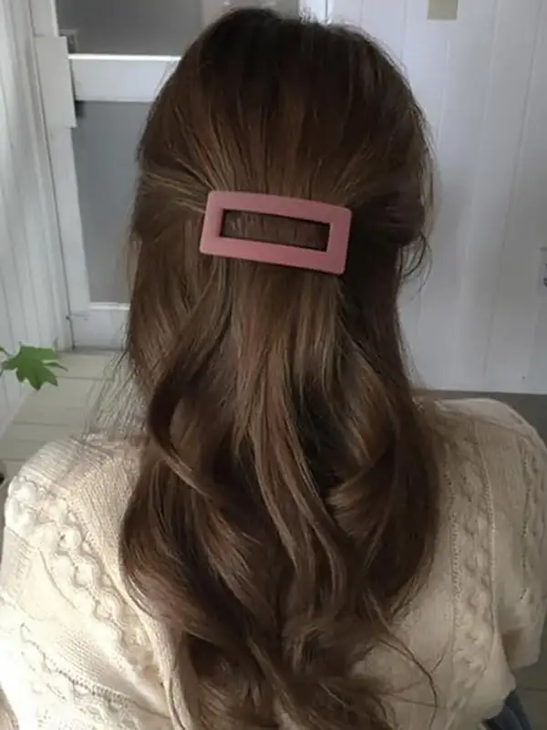 Slim Hollow Hair Clip