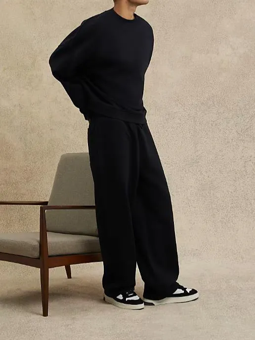 Men's Black Loose Basic Sweatshirt