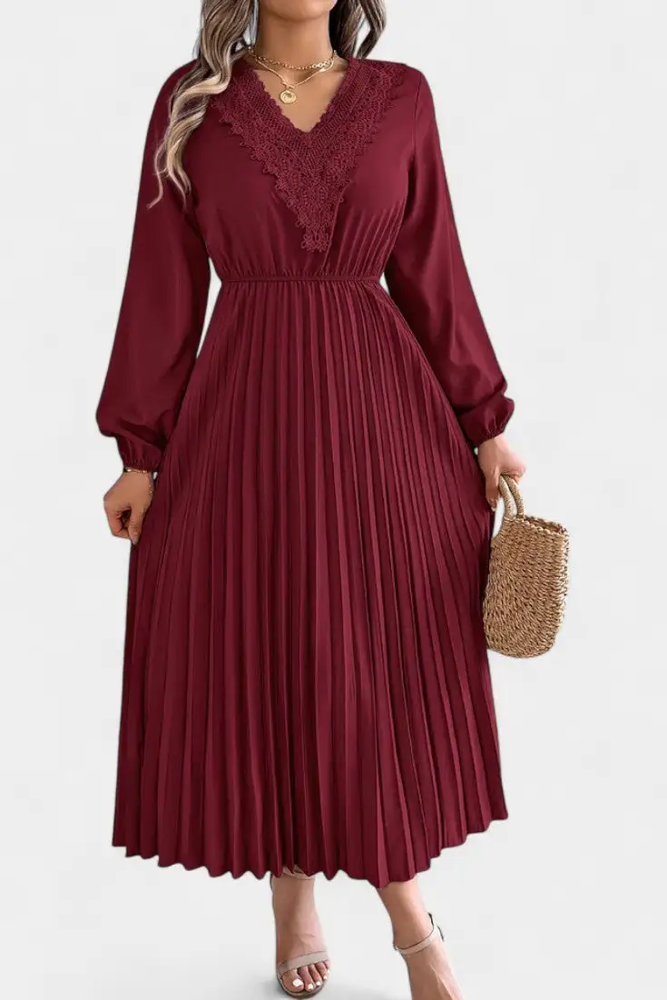 Pleated Lace Casual Dress