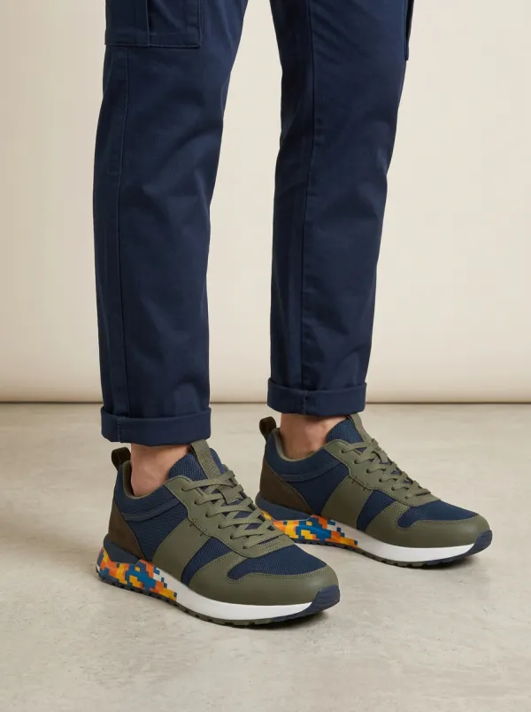 Men's Casual Pixel Pattern Printed Sneakers