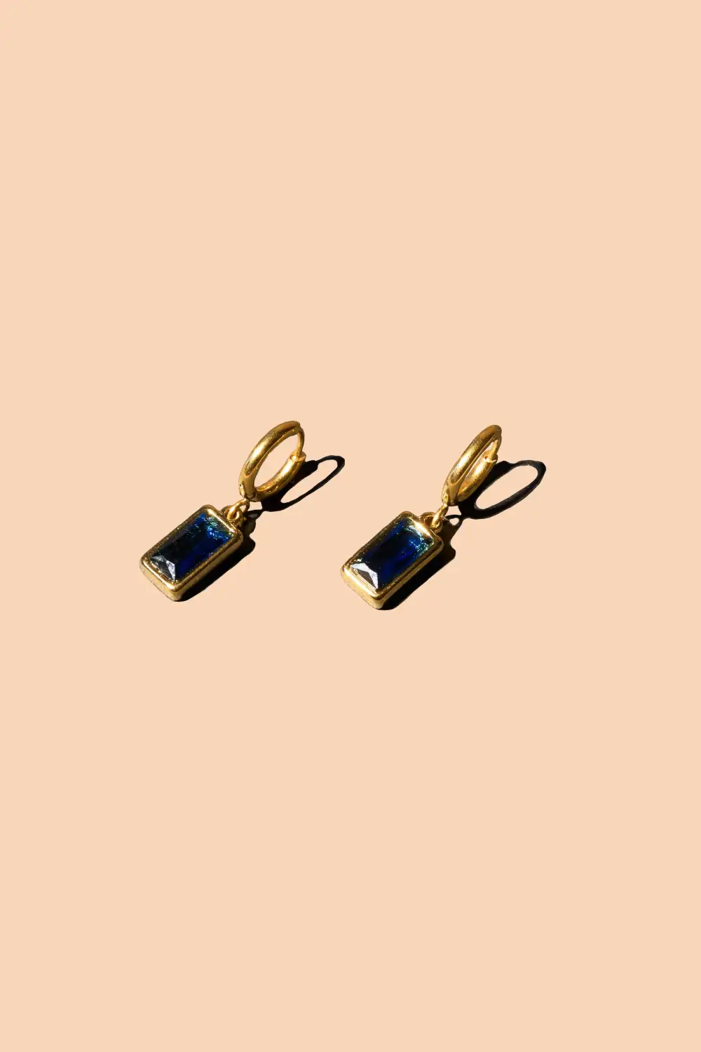 Refined Everyday Accessory 83