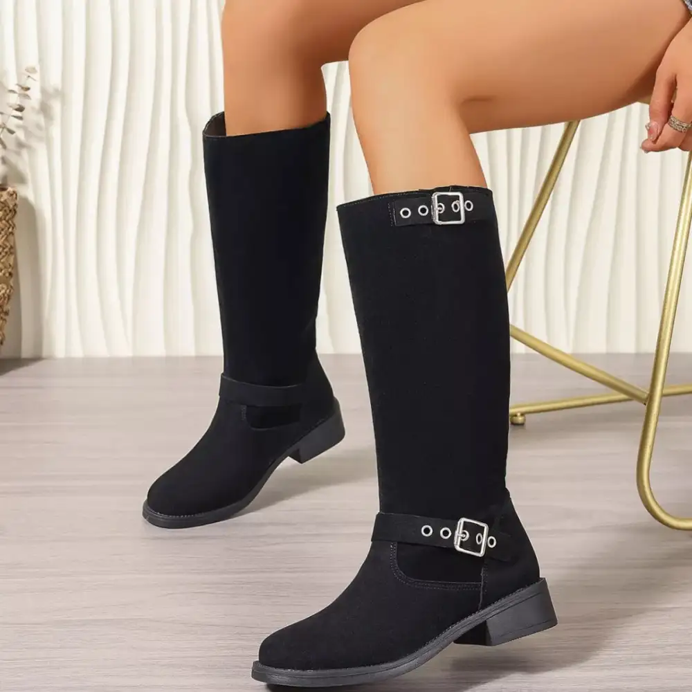 Everyday Round Toe Block Heels Boots