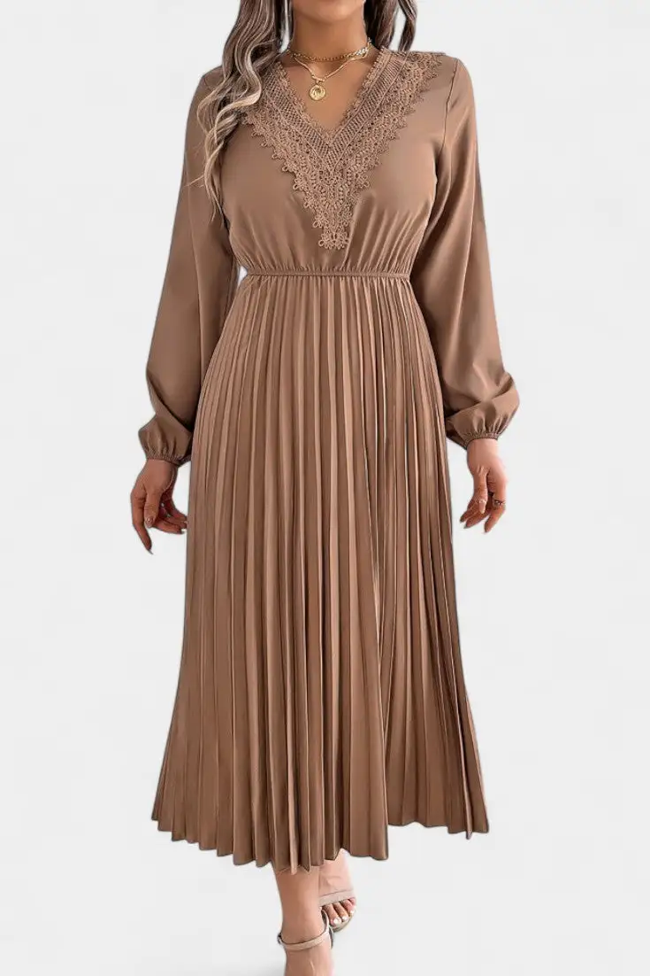 Pleated Lace Casual Dress