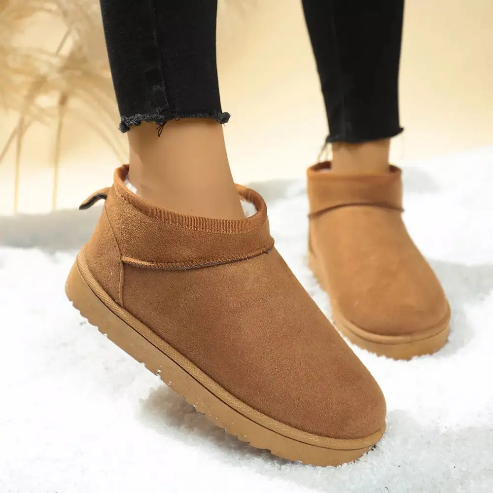 Structured Round Toe Platform Boots