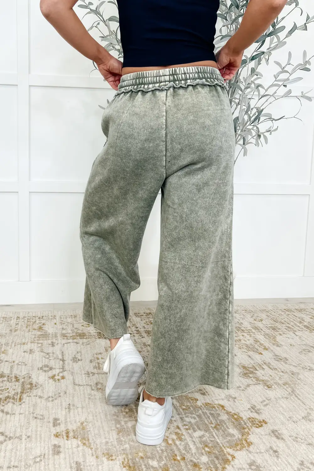 Wide Leg Cropped Pants