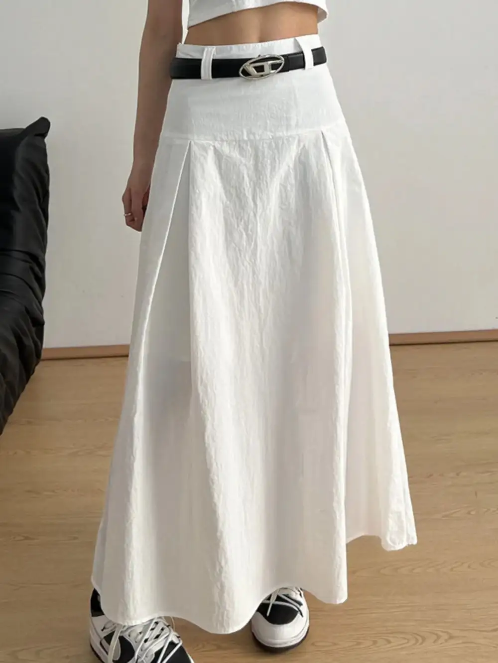 Smart Line Skirt