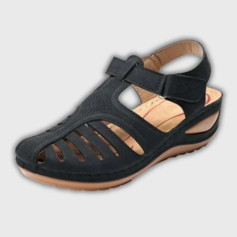 Classic Refined Everyday Flat Sandals