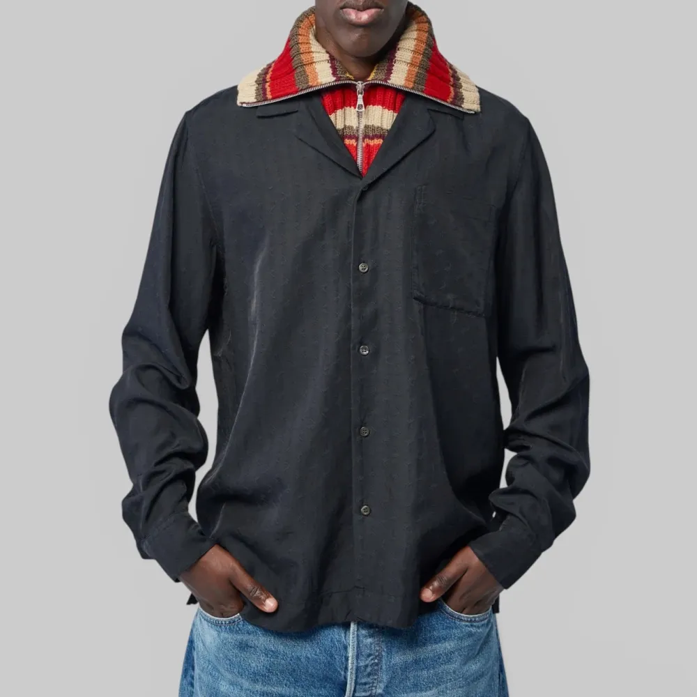 Streamlined Button Front Shirt