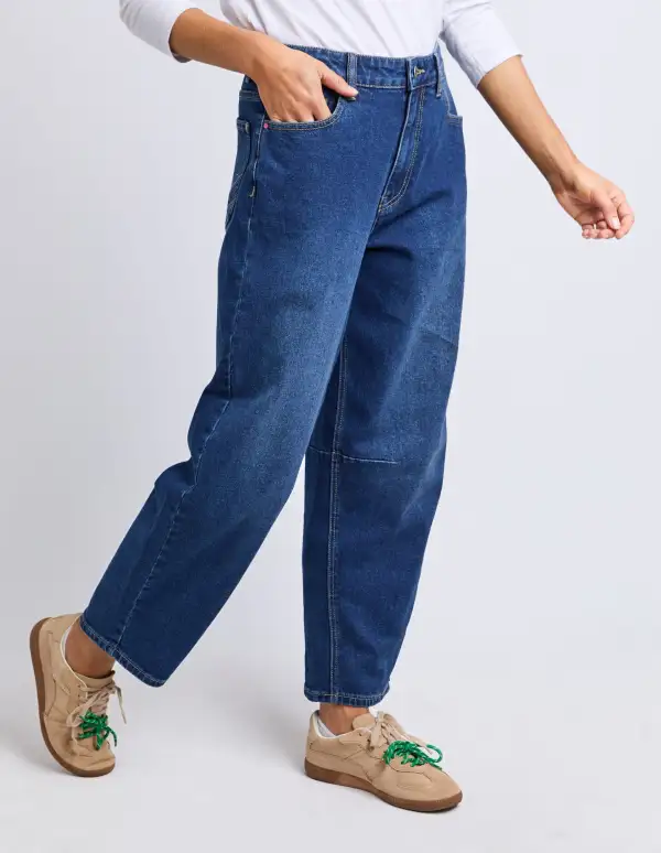 Women's Barrel-Leg Denim Jeans