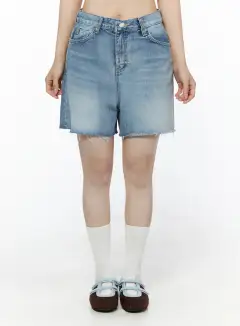 Wide-Fit Classic Denim Shorts