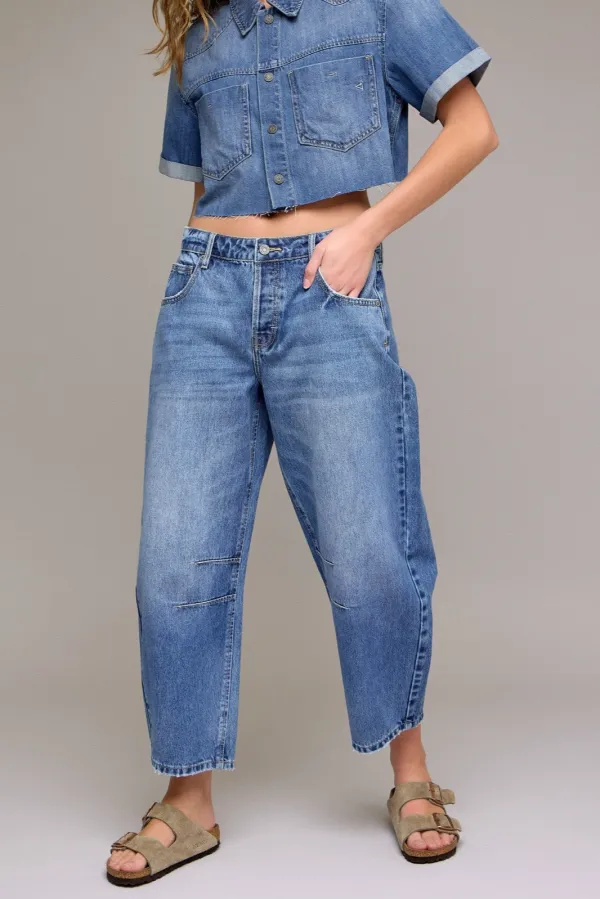 Women's Cropped Barrel-Leg Jeans