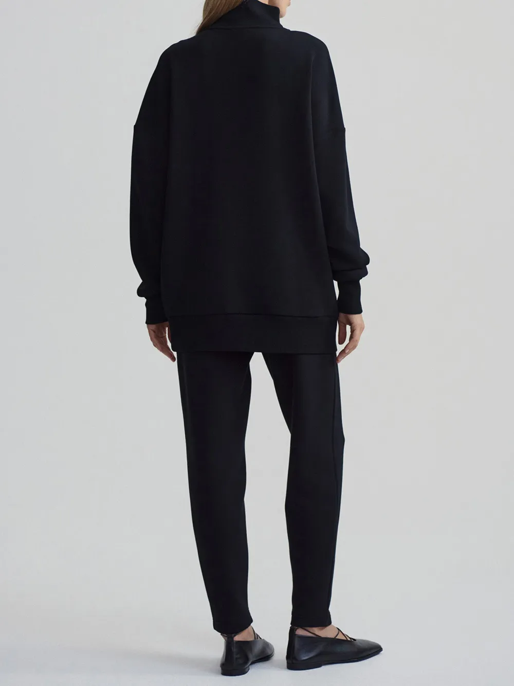Trendy Quarter-Zip High-Collar Sweatshirt