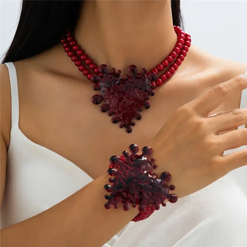Beaded Heart Necklace Bracelet Set