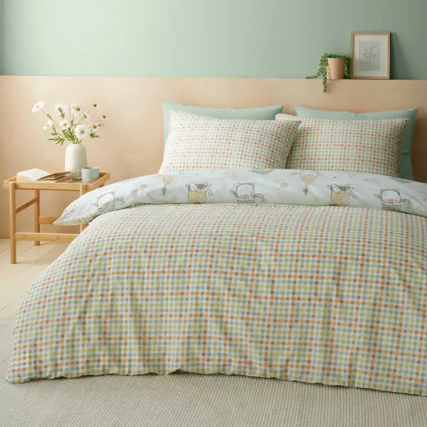 Relaxed Bedroom Reversible Stripe Linen Duvet Cover Set