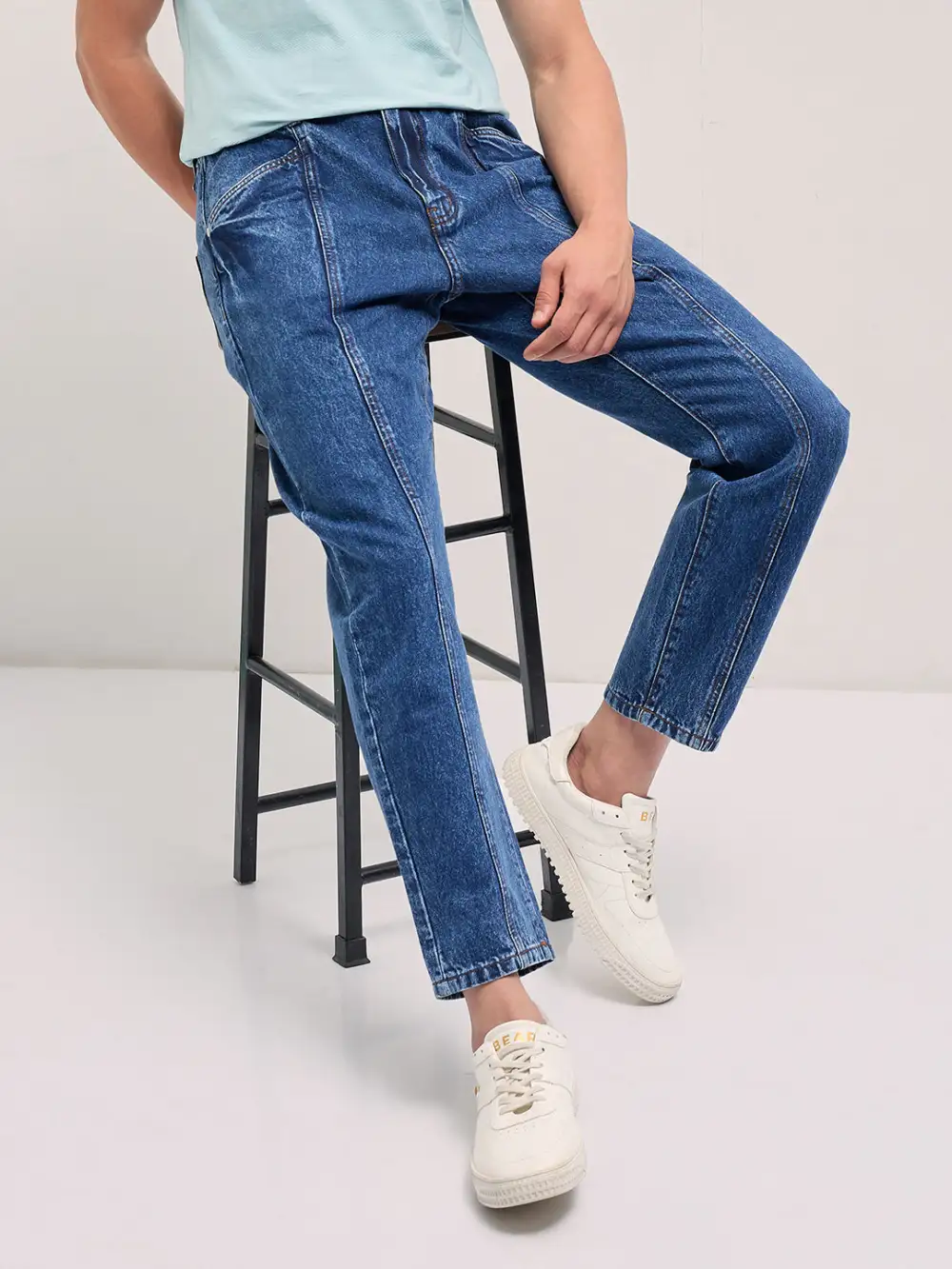 Relaxed Modern Pocket Jeans