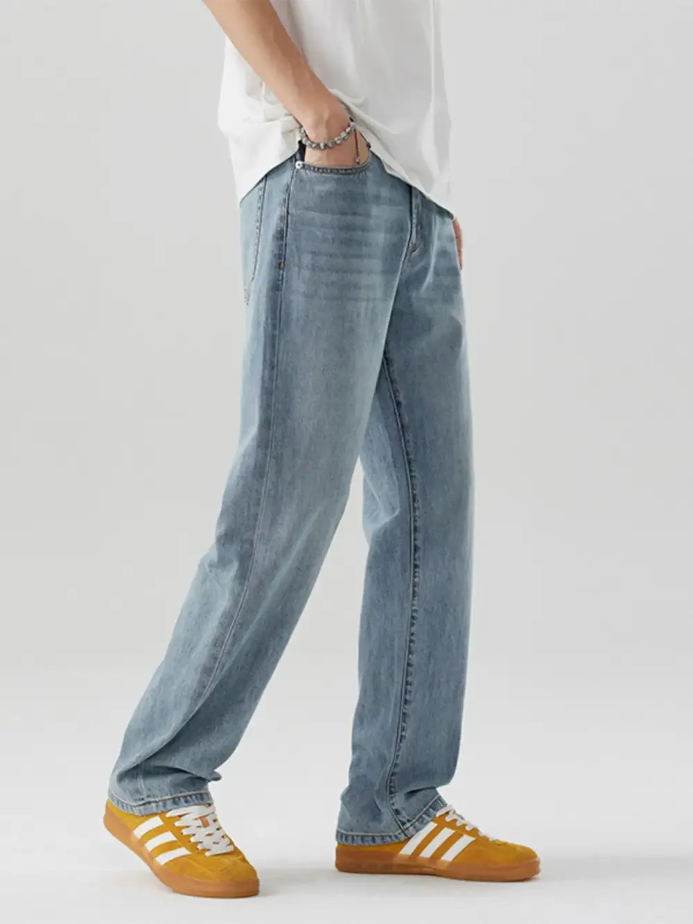 Relaxed Wash Relaxed Fit Jeans