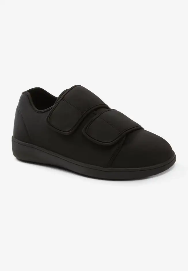Extra Wide Antimicrobial Walking Shoe
