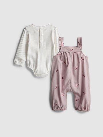 0-18mths | Pointelle Bodysuit and Floral Embroidered Dungarees Newborn Set detail 3