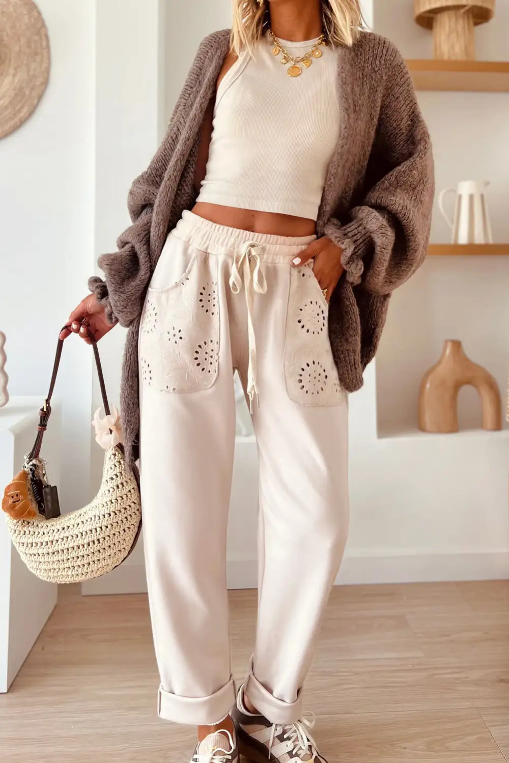 Embroidered Patched Pockets Drawstring Trousers