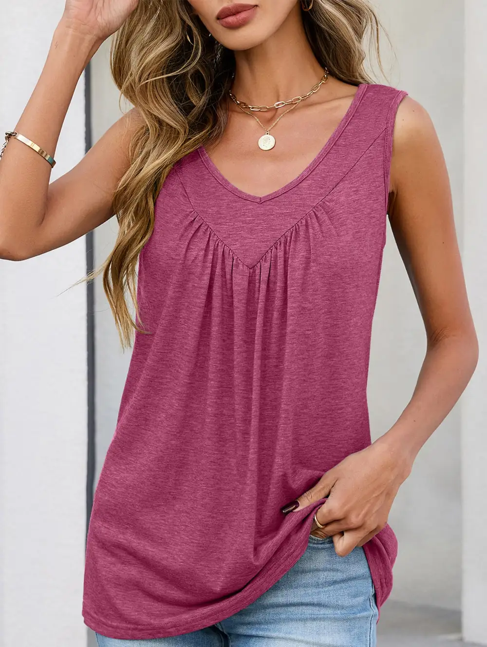 Ruched V Neck Sleeveless Tank Top
