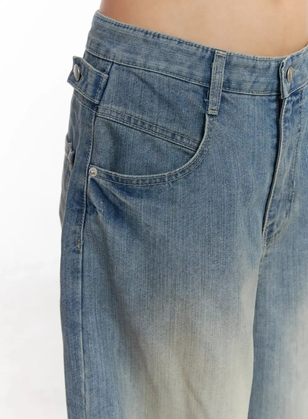 Cotton Low-Rise Baggy Jeans