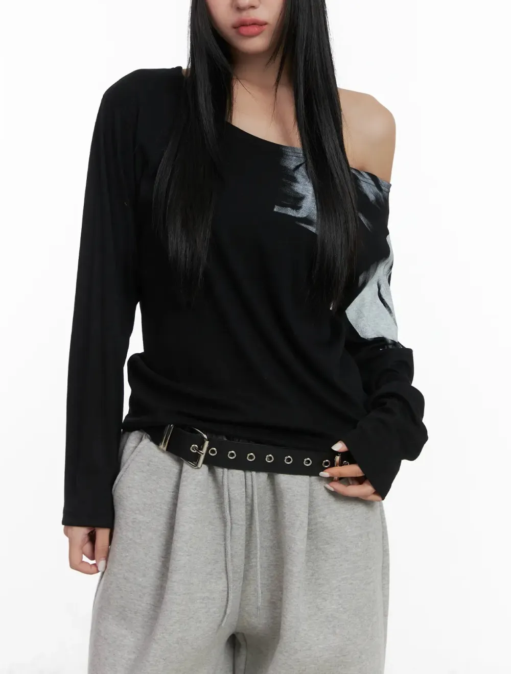 Off-Shoulder Long Sleeve Graphic Top
