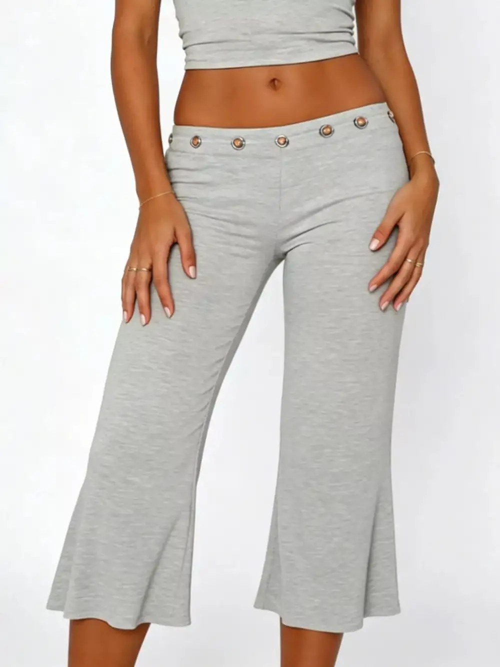 Mid Rise Capris Pants