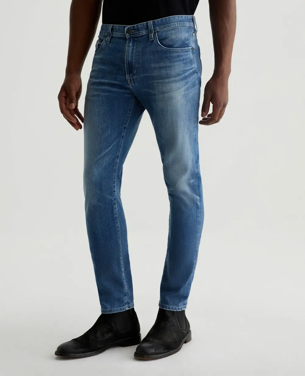 Men's Refined Tapered Jeans