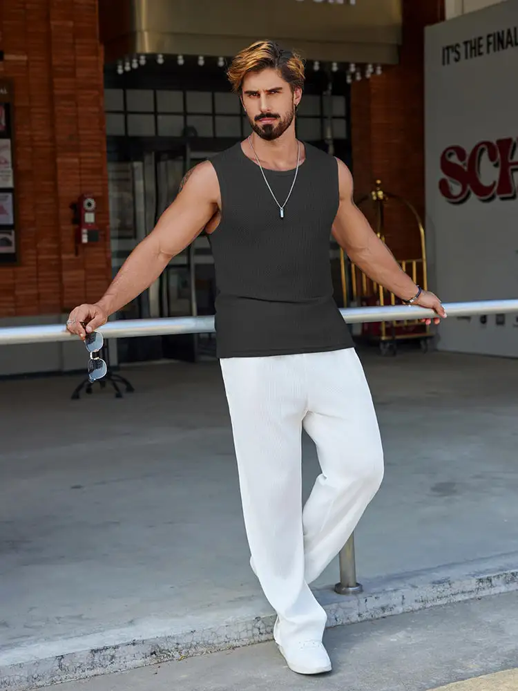 Easy Layer Muscle Cut Tank Top