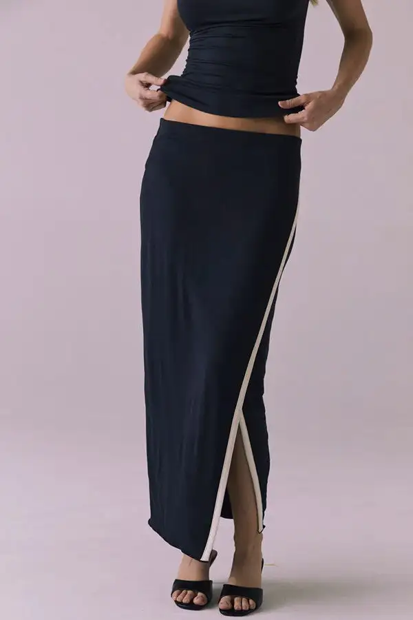 Black Slim-Fit Front Slit Midi Skirt