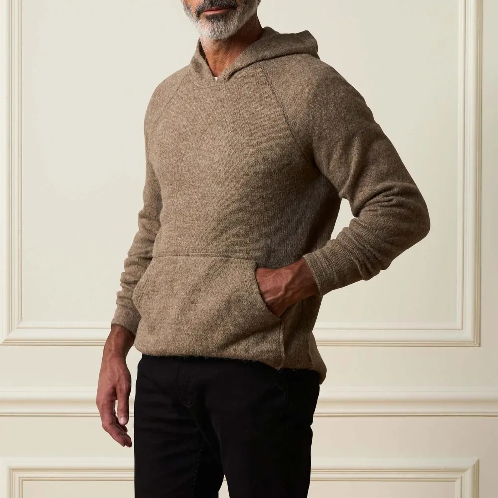 Men's Classic Regular Fit Relaxed Sweatshirt